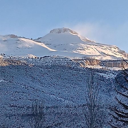 Apartamento Pico De Alba - Jacetania Villanúa Eksteriør bilde
