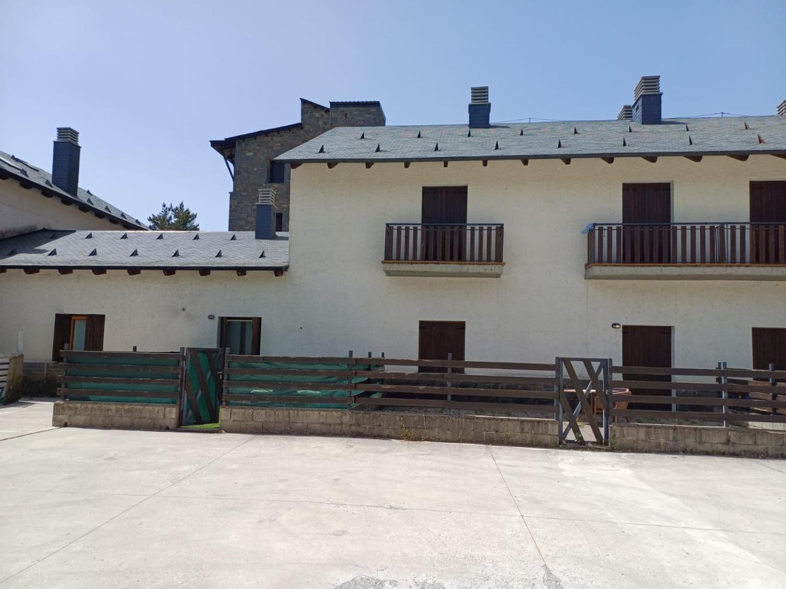 Apartamento Pico De Alba - Jacetania Villanúa Eksteriør bilde