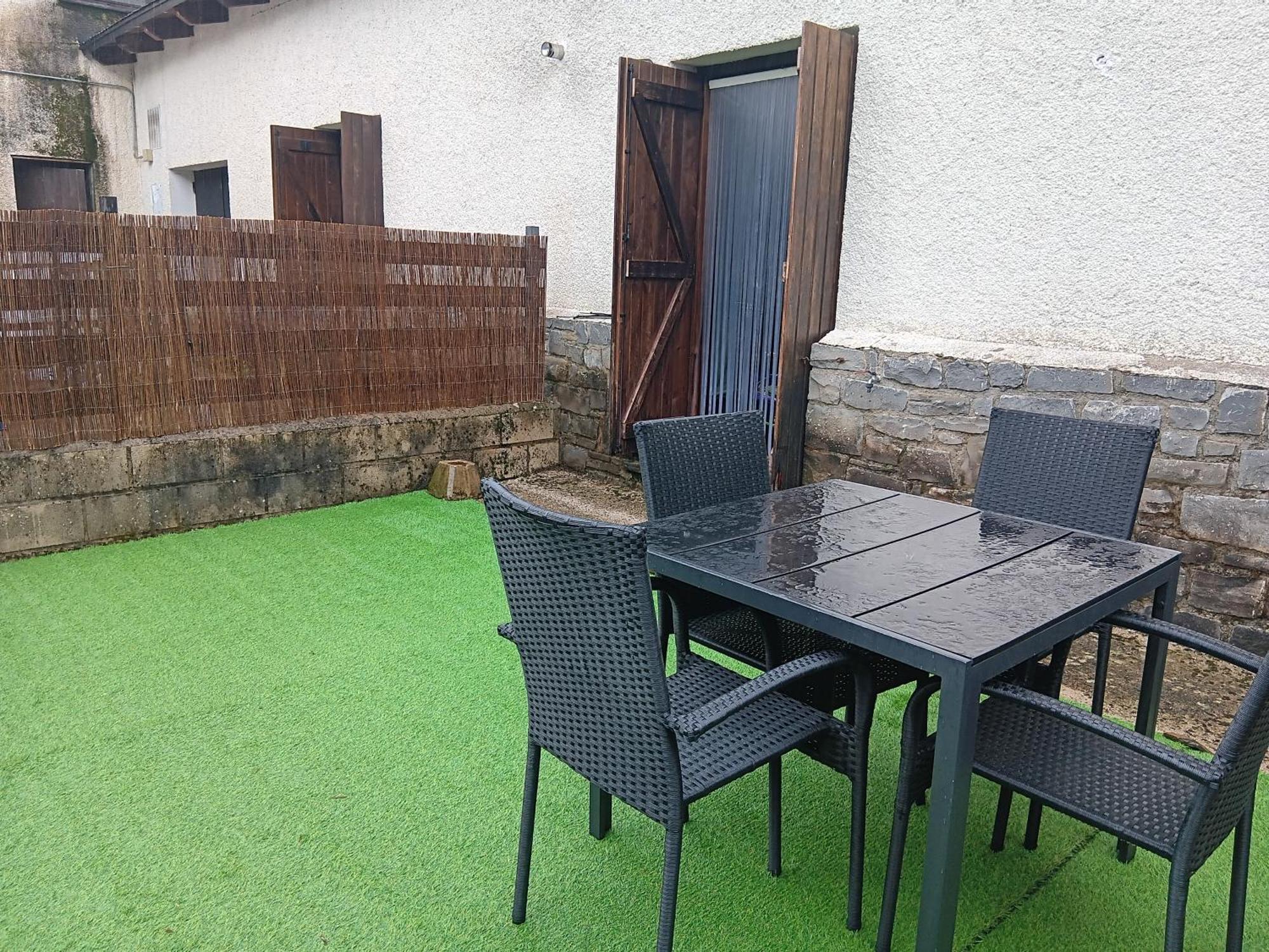 Apartamento Pico De Alba - Jacetania Villanúa Eksteriør bilde